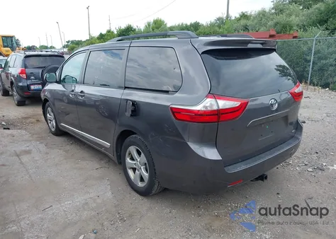 2015 Toyota Sienna Le 8 Passenger из США, поврежденный, VIN 5TDKK3DC8FS688568